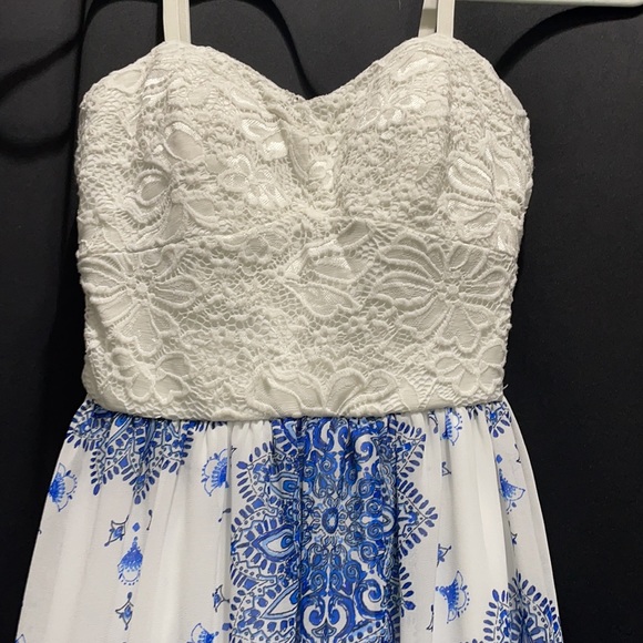 Dress! - Picture 2 of 9